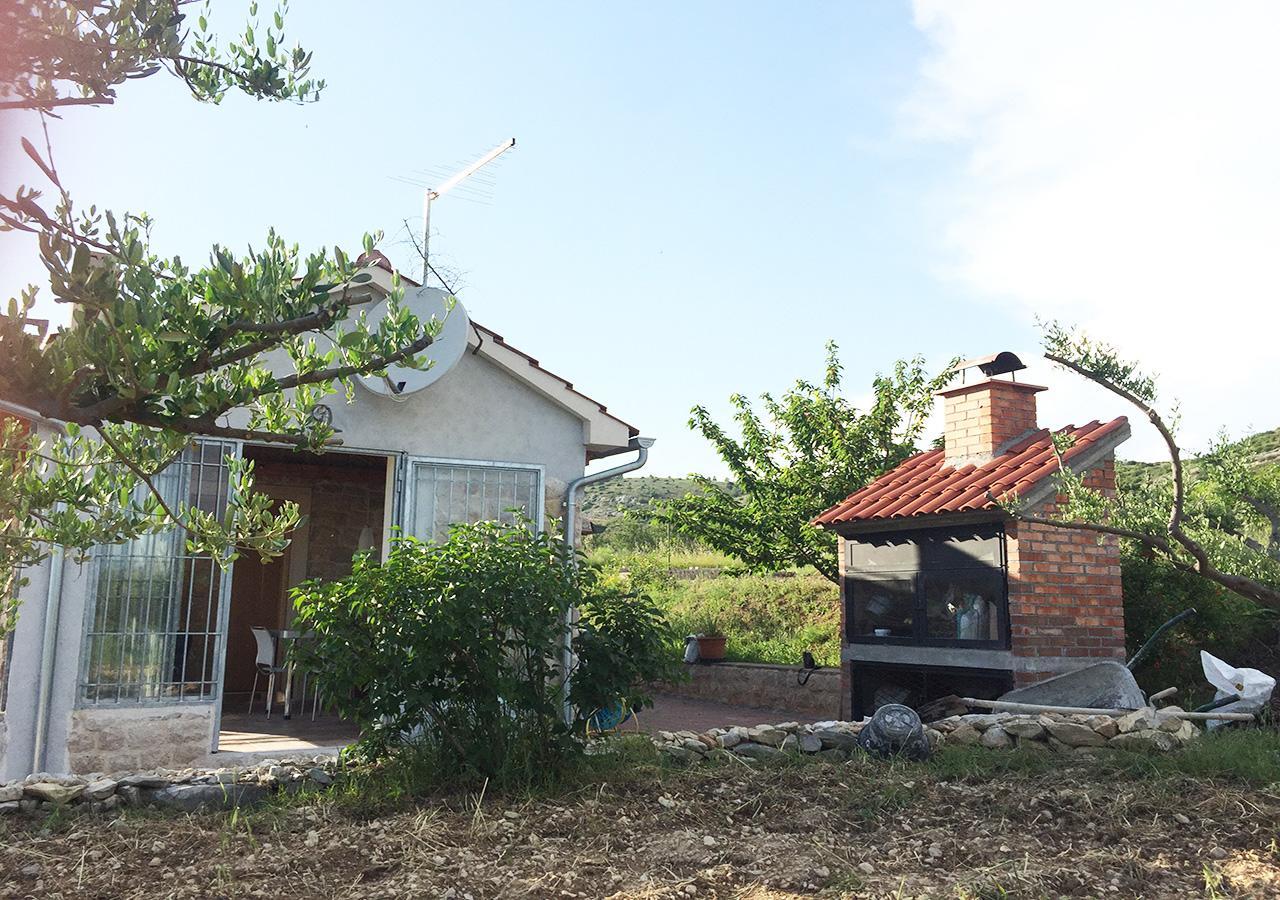 Holiday Home Olive Шибеник Экстерьер фото